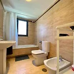 A&n Spacious Family Retreat With Pool & Parking * טורה דל מאר